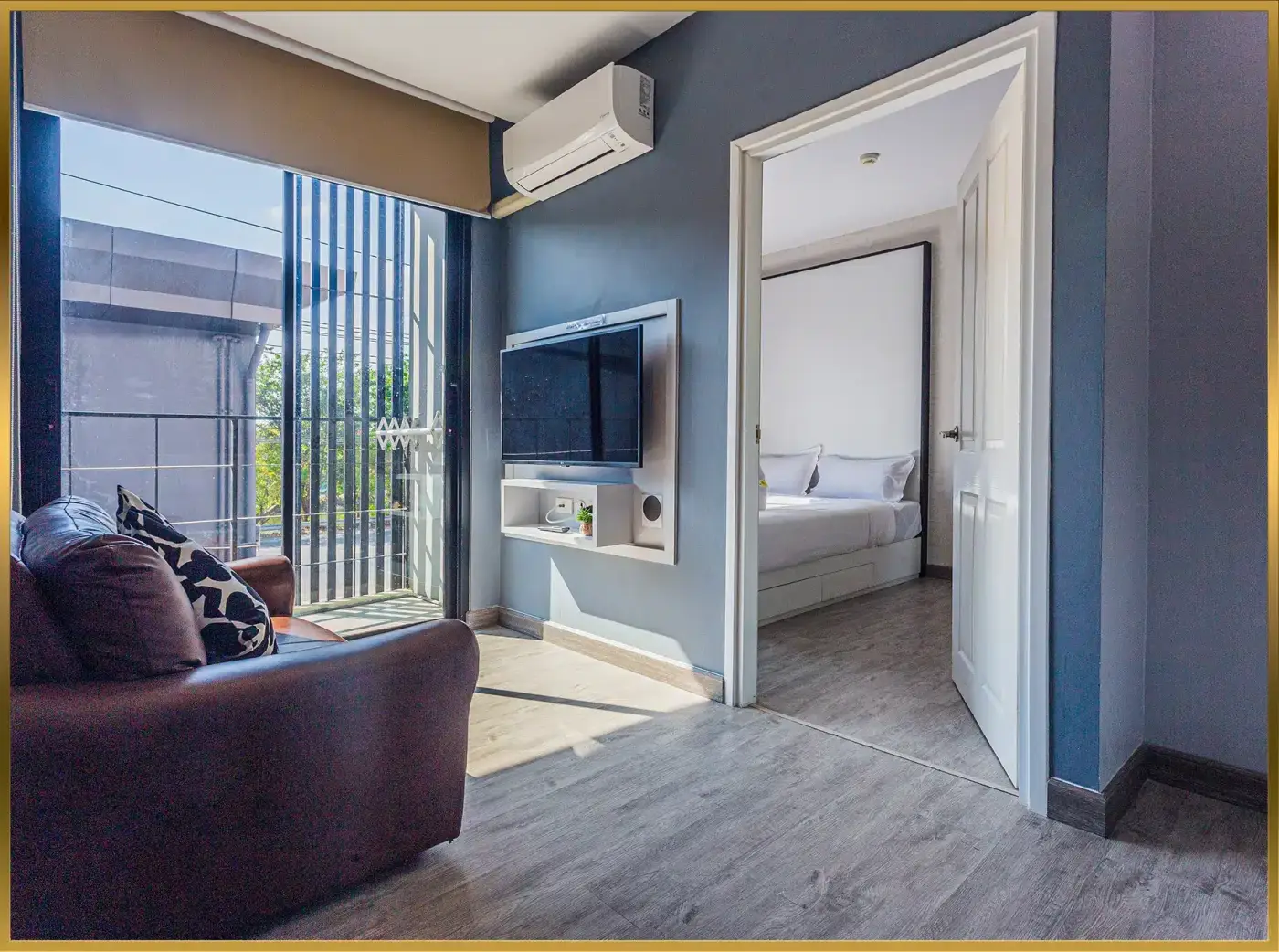 ห้องพัก ดีลักซ์ Deluxe (TV หมุนได้) มุม 2