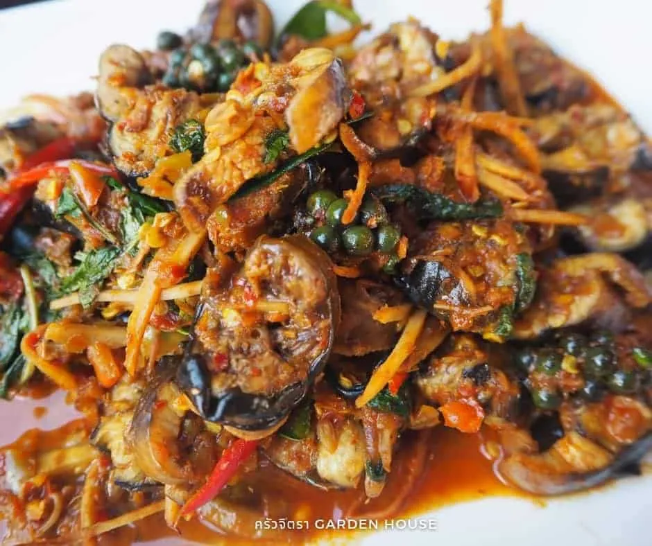 อาหารยอดนิยม คลอง 5 ที่ร้าน ครัวจิตรา Garden House